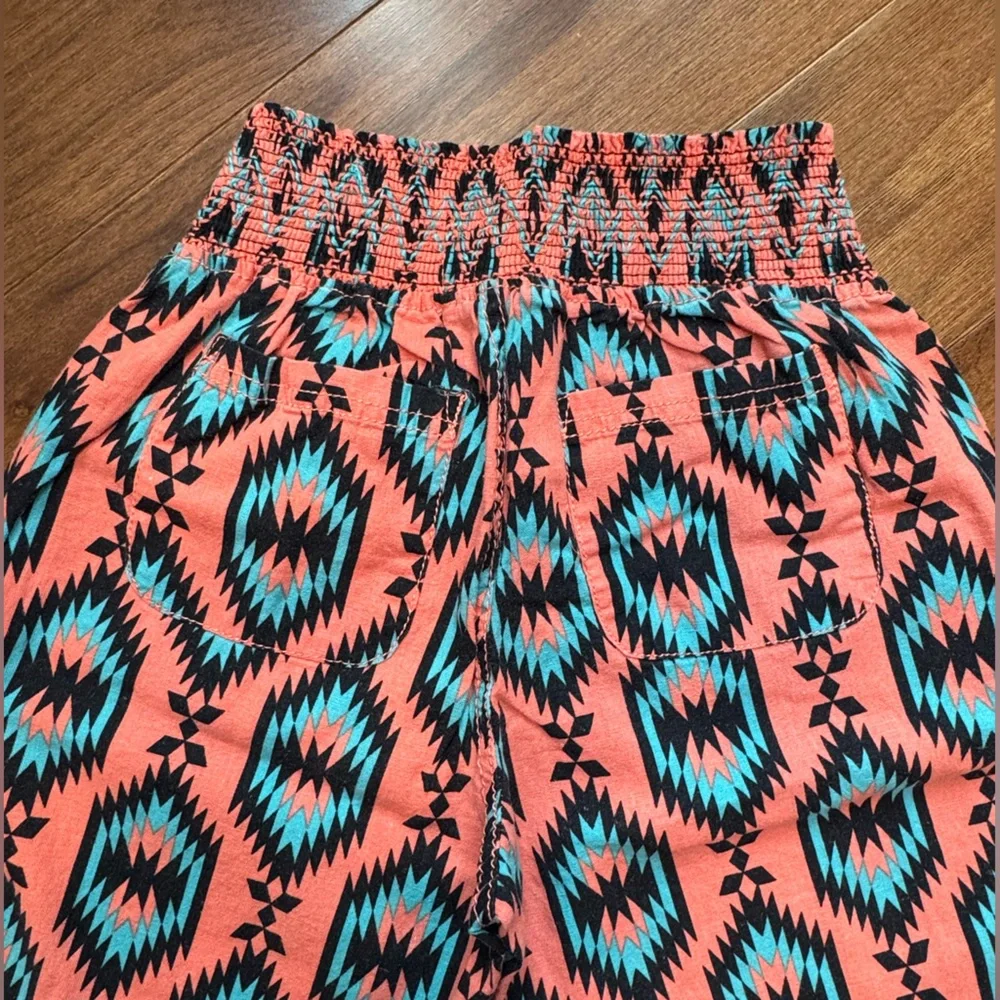 KISS & CRY Boho Style Pants - Picture 5 of 8